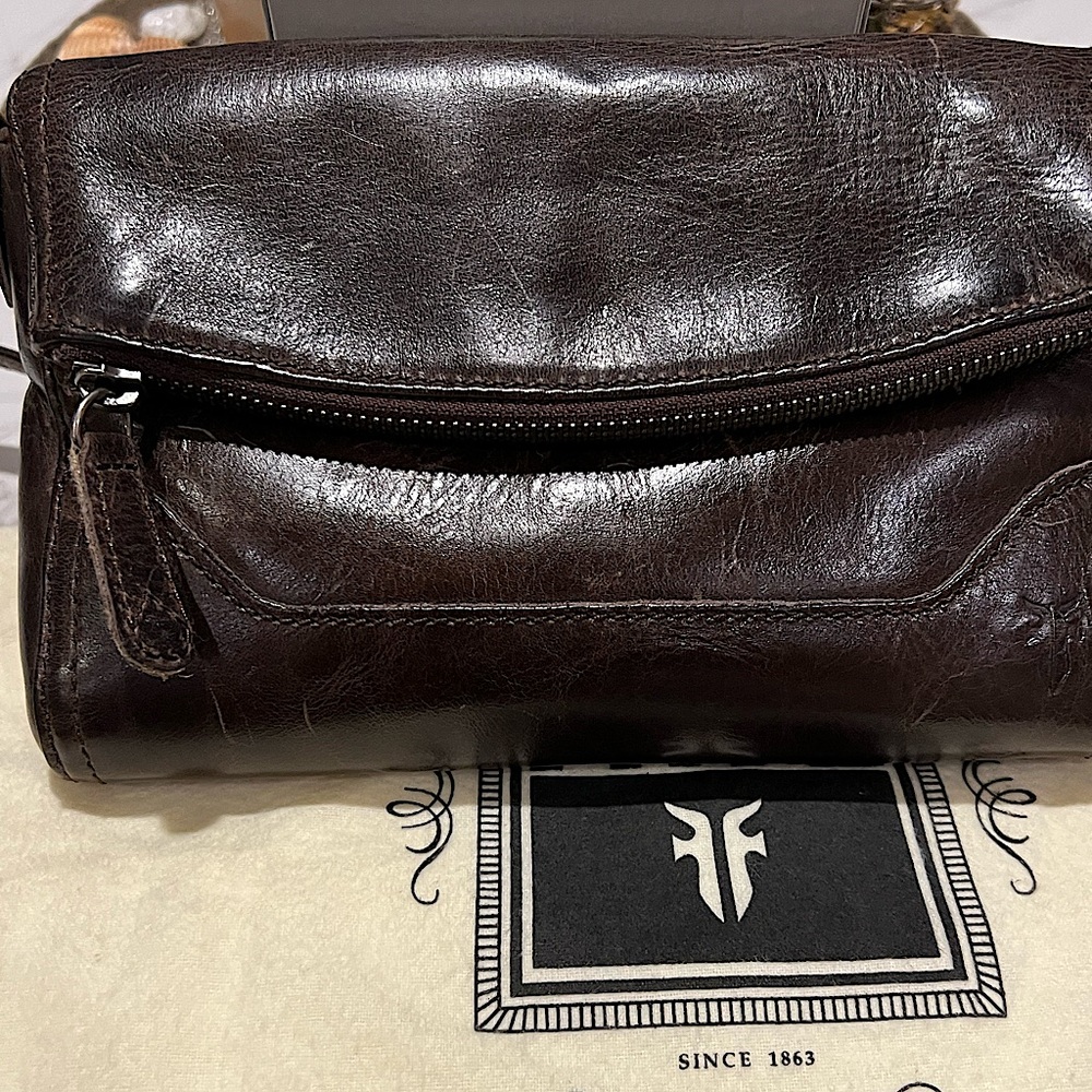 Frye • Melissa Leather Foldover Crossbody